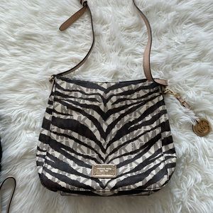 Michael Kors Crossbody purse